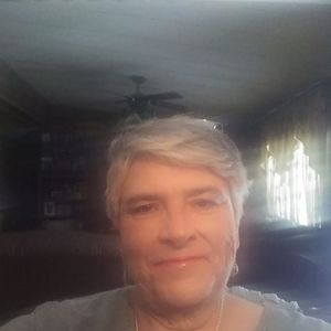 Meet your Posher, Virginia